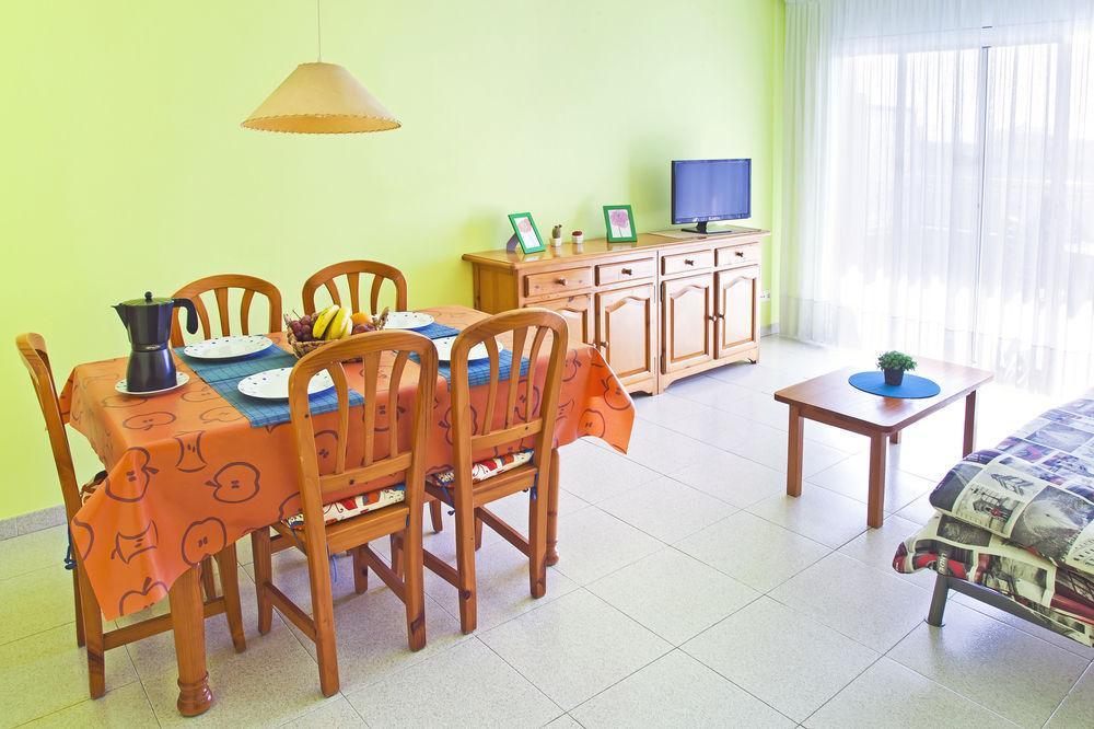 Rvhotels Apartamentos Ses Illes Blanes Eksteriør bilde